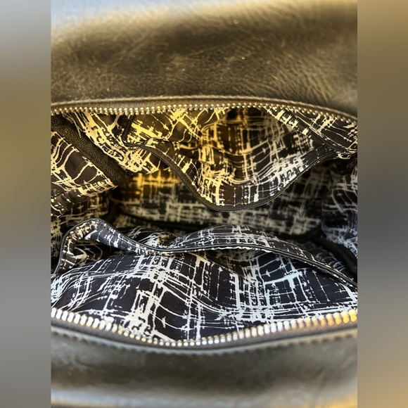 💥Graphic Bookbag💥 - Picture 6 of 7